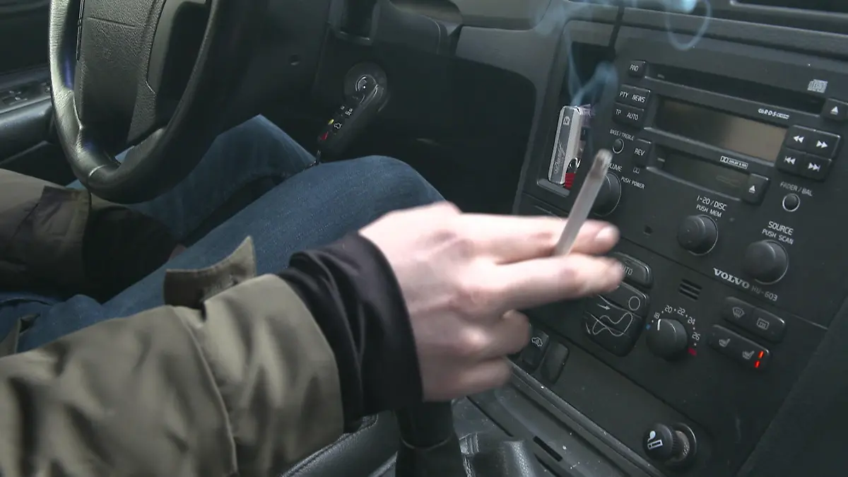 Totale Überwachung?! So werden Fahrer bei Mietautos ausspioniert Ist das erlaubt?