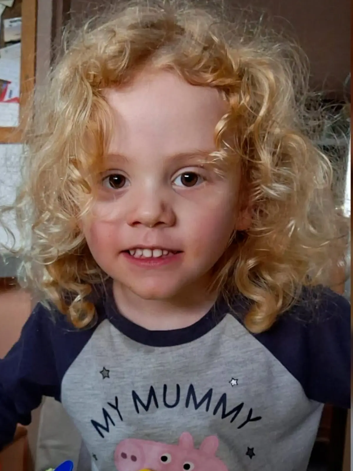 Die australische Polizei hat jetzt dieses Foto des vermissten vierjährigen Jungen Gus veröffentlicht. 
