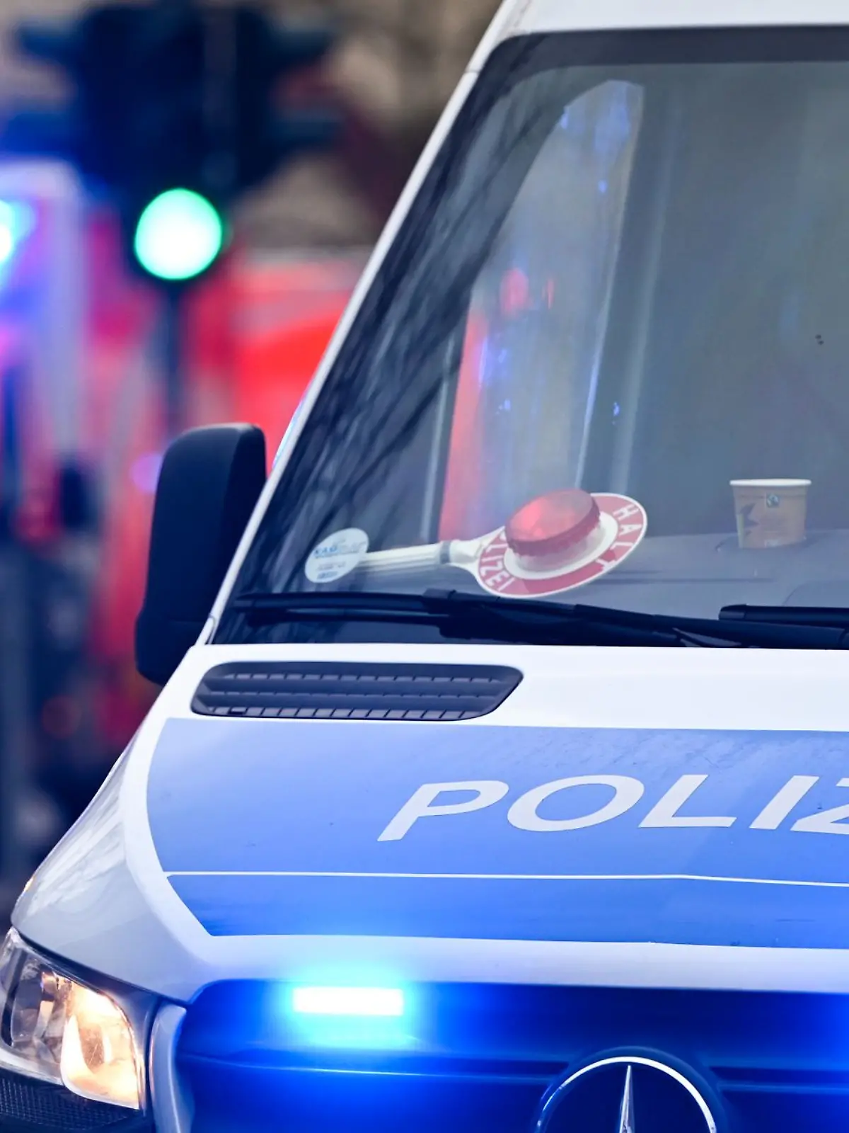 Bild zu: "Weil er an Demenz erkrankt war! Mann (82) erwürgt seine schlafende Partnerin"