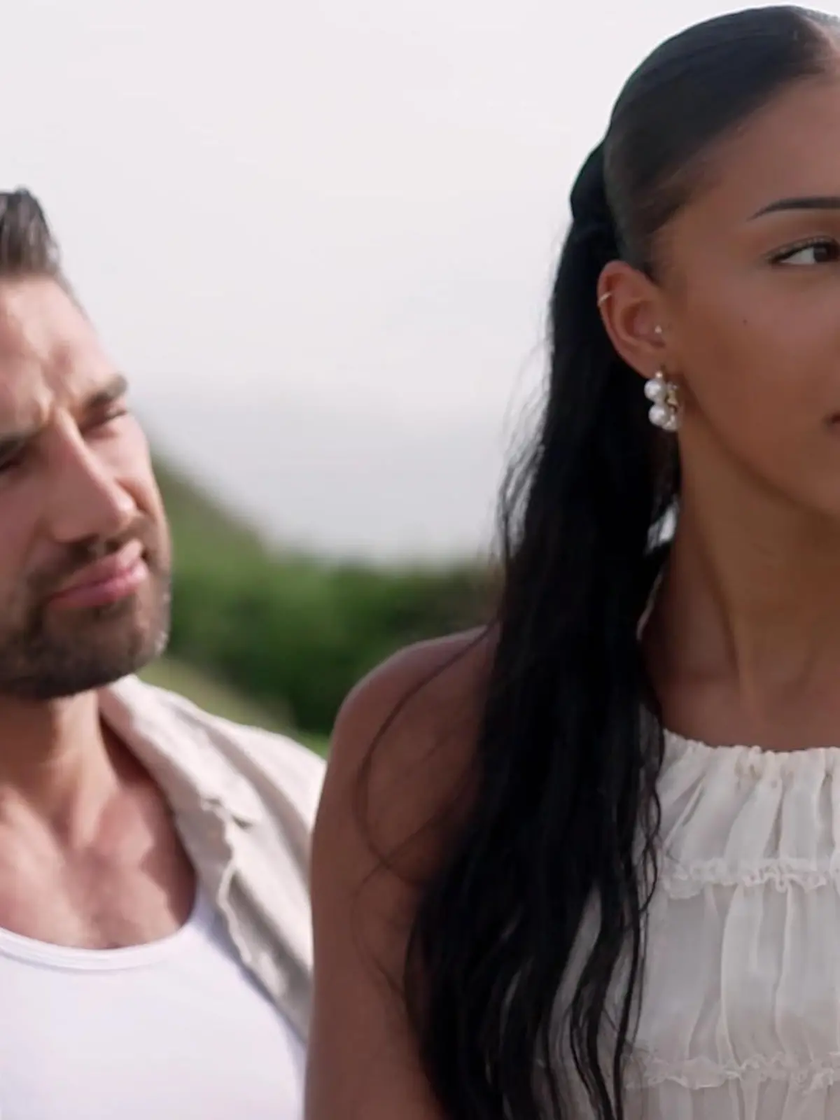Bild zu: "„Temptation Island VIP”-Reise von Aleks und Vanessa beginnt holprig"