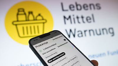 Lidl und Netto rufen beliebte Bockwurst zurück – Magenkrämpfe und Erbrechen drohen