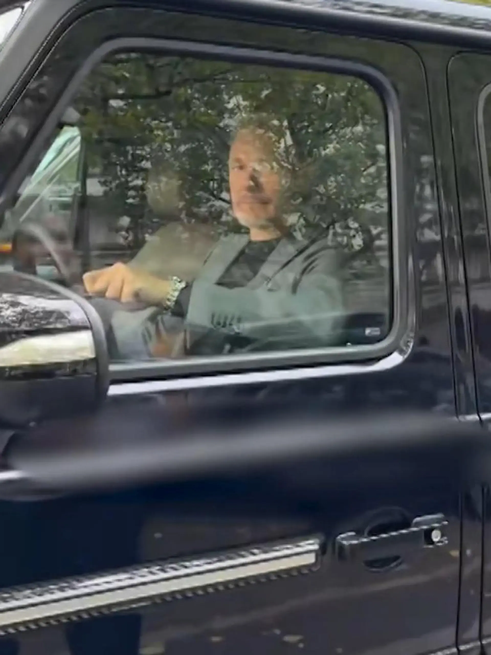 Bild zu: "Christian Lindner erwischt Influencer eiskalt! Ex-Finanzminister crasht TikTok-Interview"