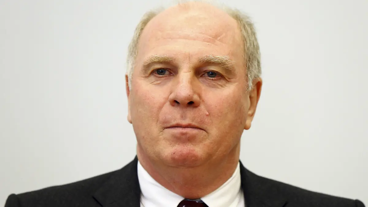 Uli Hoeness beim letzten Prozesstag der Steuerhinterziehungsverhandlung gegen Uli Hoeneß vor der 5. Strafkammer des Landgerichts München II. München, 13.03.2014 Foto:xD.xBedrosianx/xFuturexImageUli Hoeneß the last The trial the  against Uli Hoeneß before the 5 Criminal Division the District Court Munich II Munich 13 03 2014 Photo XD