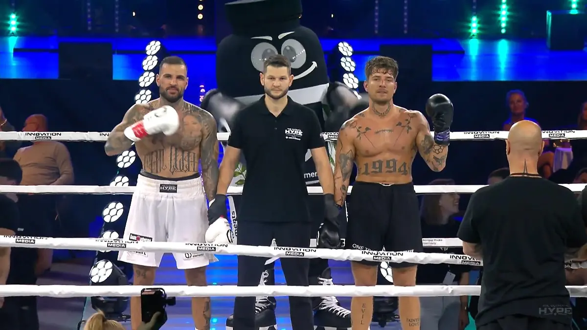 Willi Whey vs. Diogo Sangre - intensiver Kampf bei "The Ultimate Hype" Emotional aufgeladener Fight