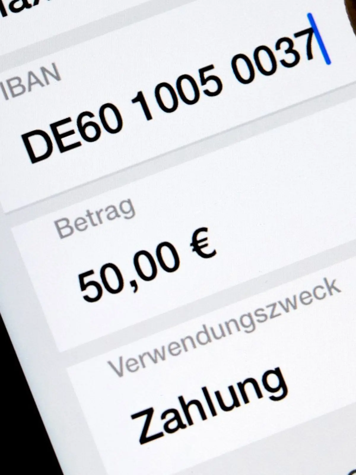 Bild zu: "IBAN-Check inklusive – so werden Überweisungen jetzt sicherer"