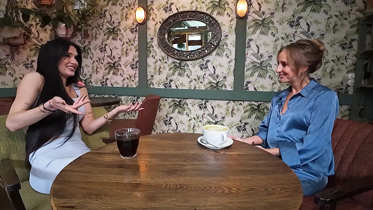 Vanessa Borck spricht im Interview mit Laura Dahm total offen über ihre Gefühle nach dem „Princess Charming”-Abenteuer. 