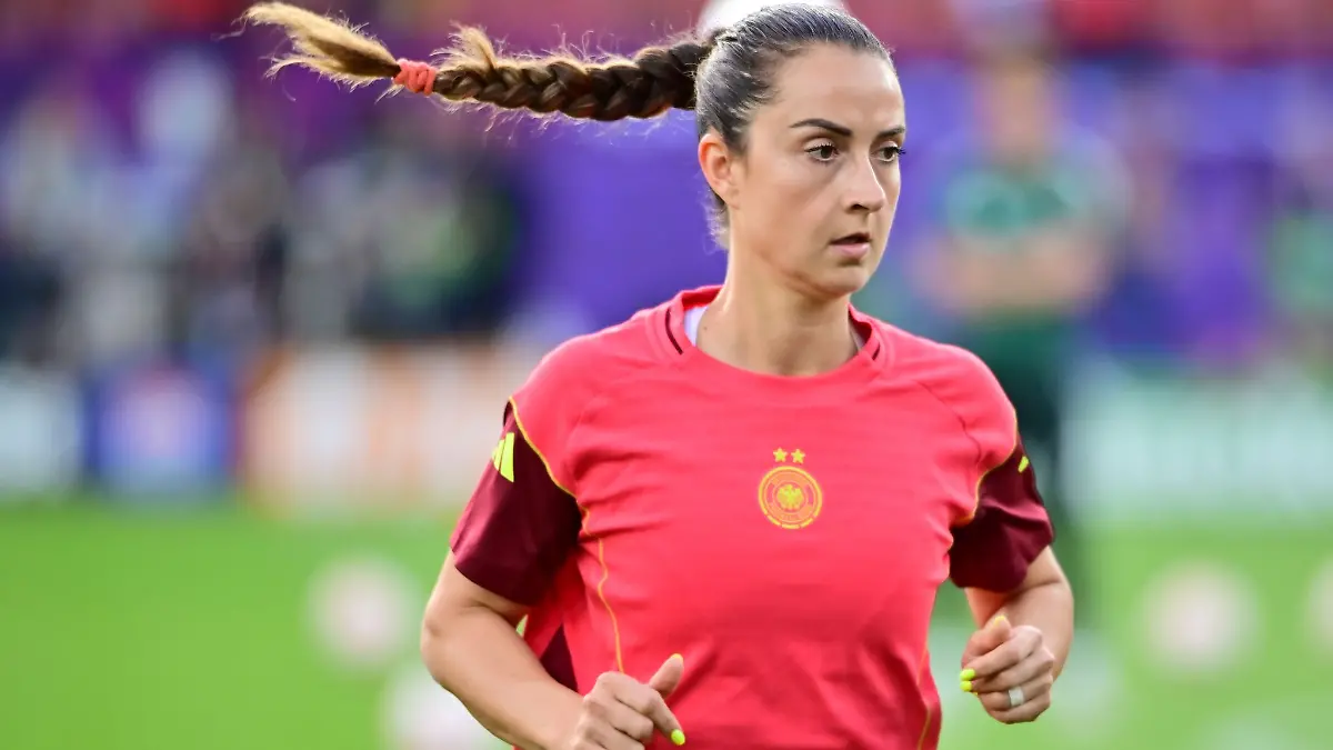 Macht nach über zwölf Jahren Schluss in der DFB-Auswahl: Sara Däbritz. (Archivbild)