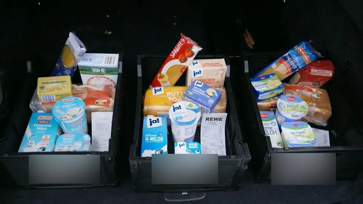 Rewe, Aldi oder Lidl – welcher Einkaufsmarkt hat die günstigste Eigenmarke? Sind die Discounter wirklich billiger?