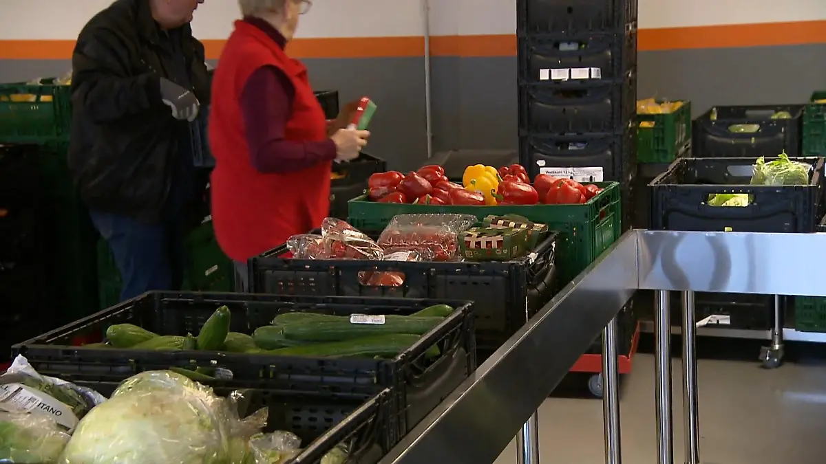 Umzug der Essener Tafel Hilfe für Bedürftige