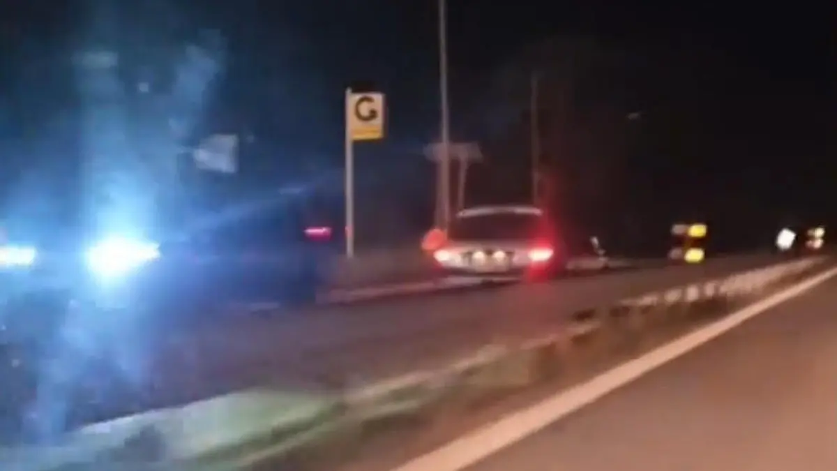 Niemand kann diese Geisterfahrerin stoppen – zehn Kilometer Höllenfahrt! Gegenverkehr? EGAL!