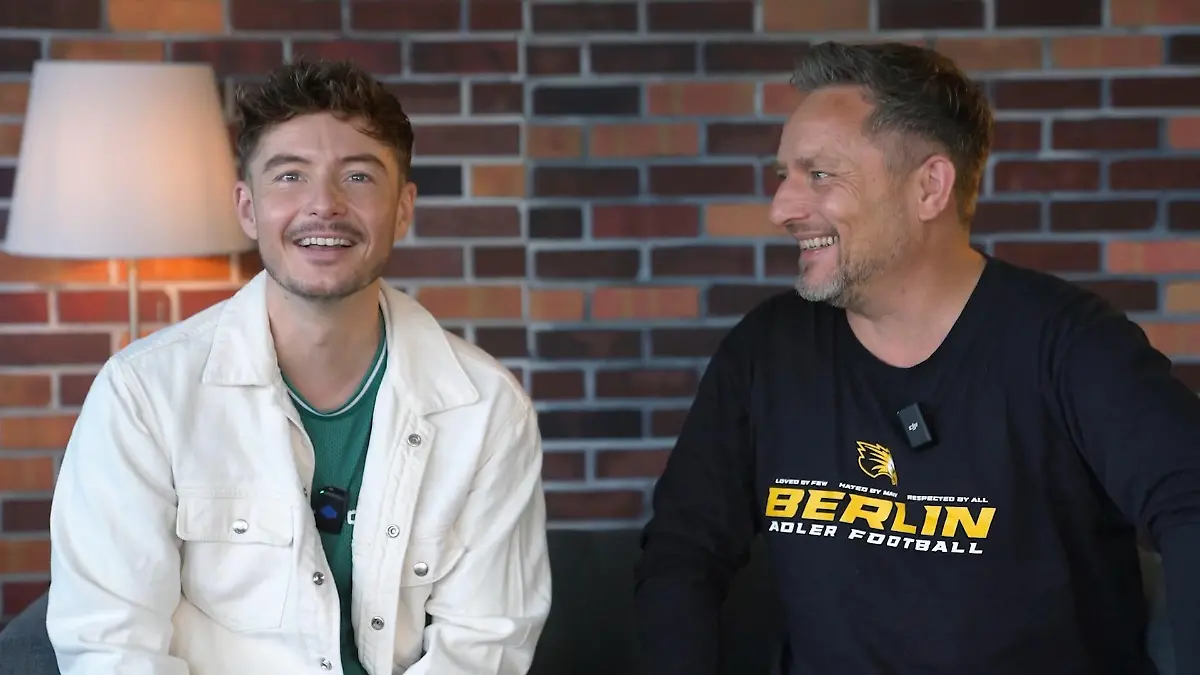 Schlagerstar Tim Peters macht einen Ausflug in den Kiez Gastrolle bei GZSZ