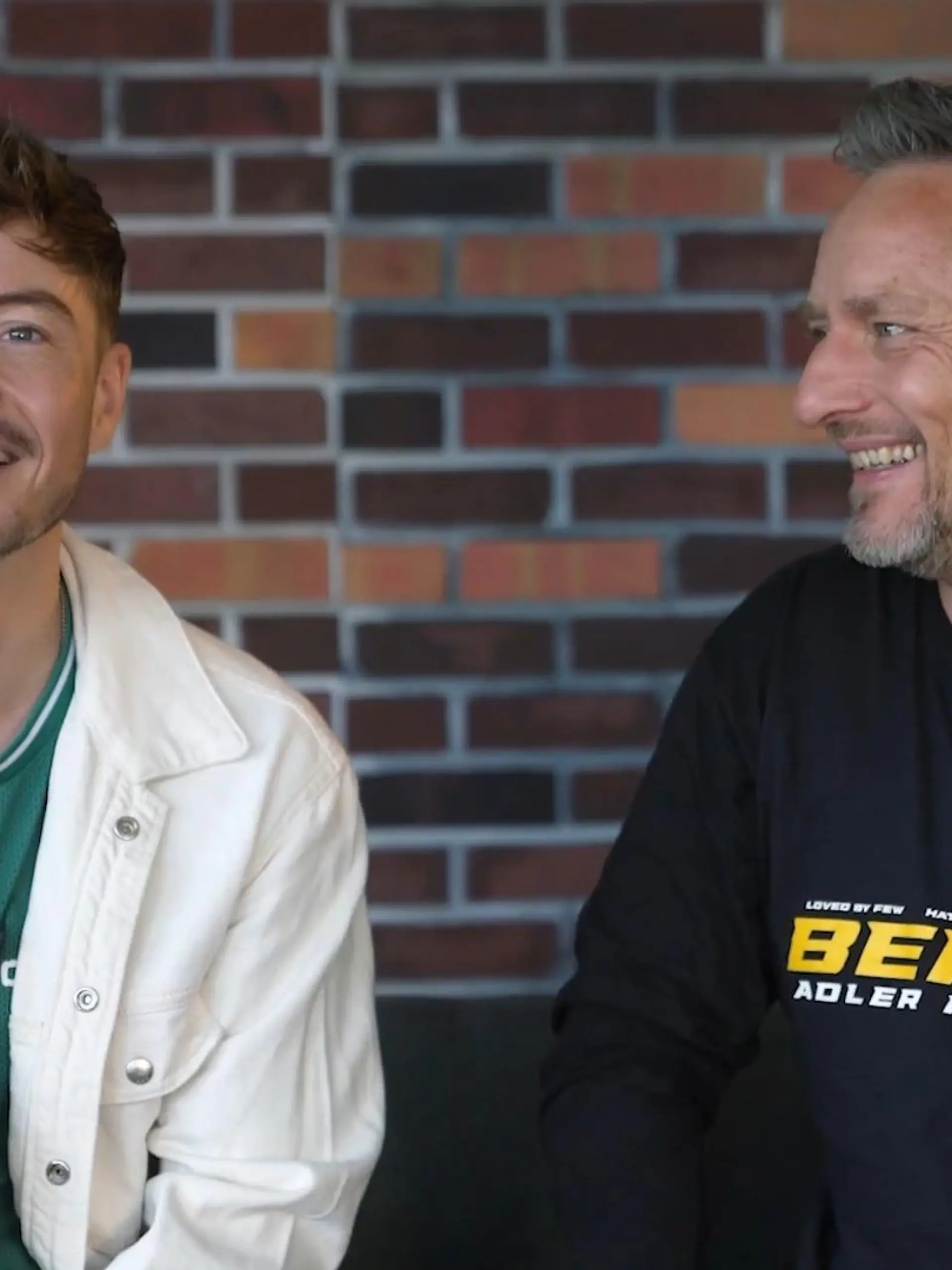 Bild zu: "Schlagerstar Tim Peters macht einen Ausflug in den Kiez"