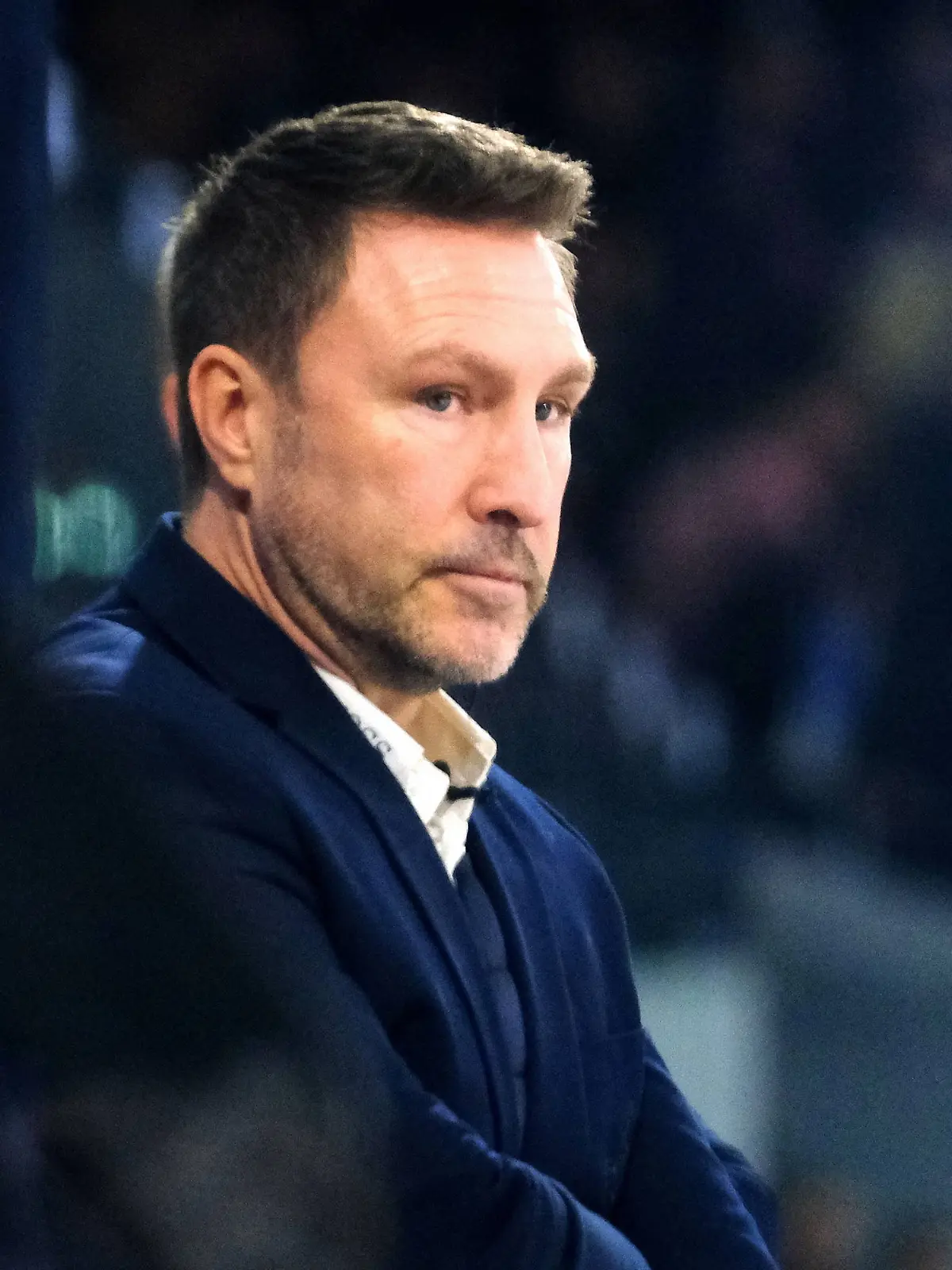 Jeff Tomlinson am 27.01.2023 als Trainer des Schweizer Eishockey-Klubs EHC Kloten 