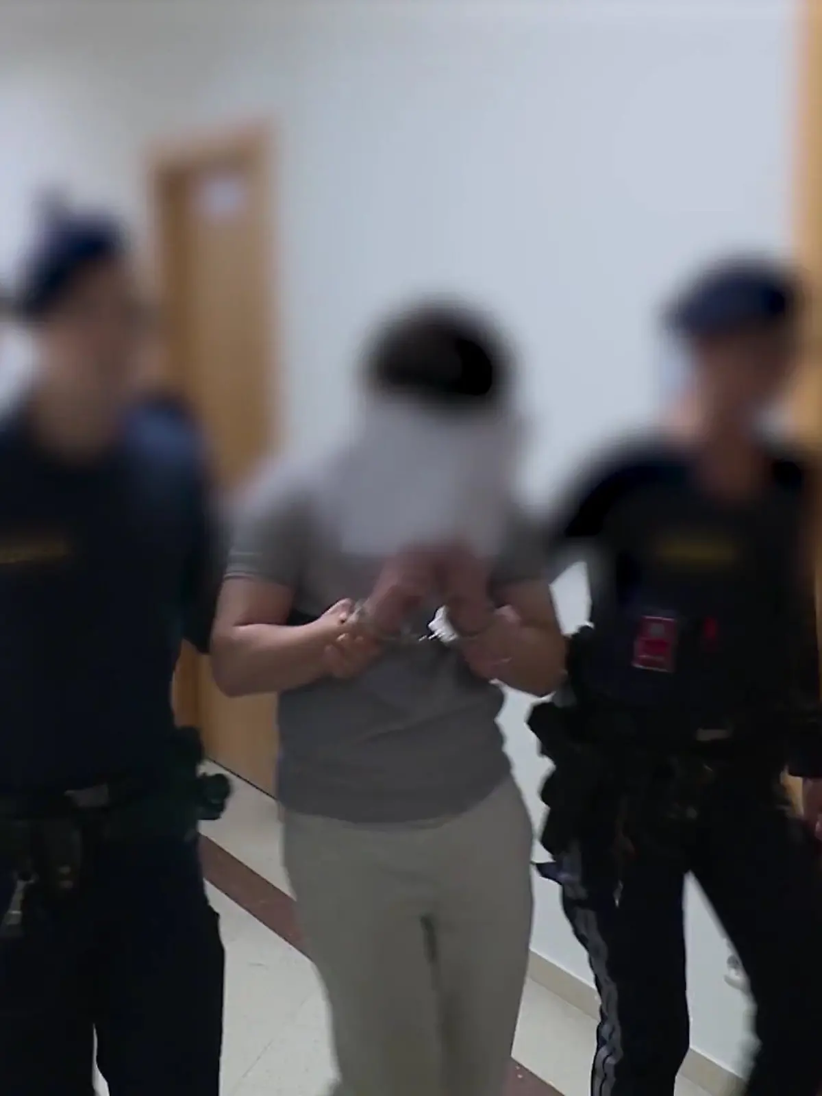 Bild zu: "Wiener Jugendbande misshandelte Lehrerin (28) – Gericht fällt Urteil"