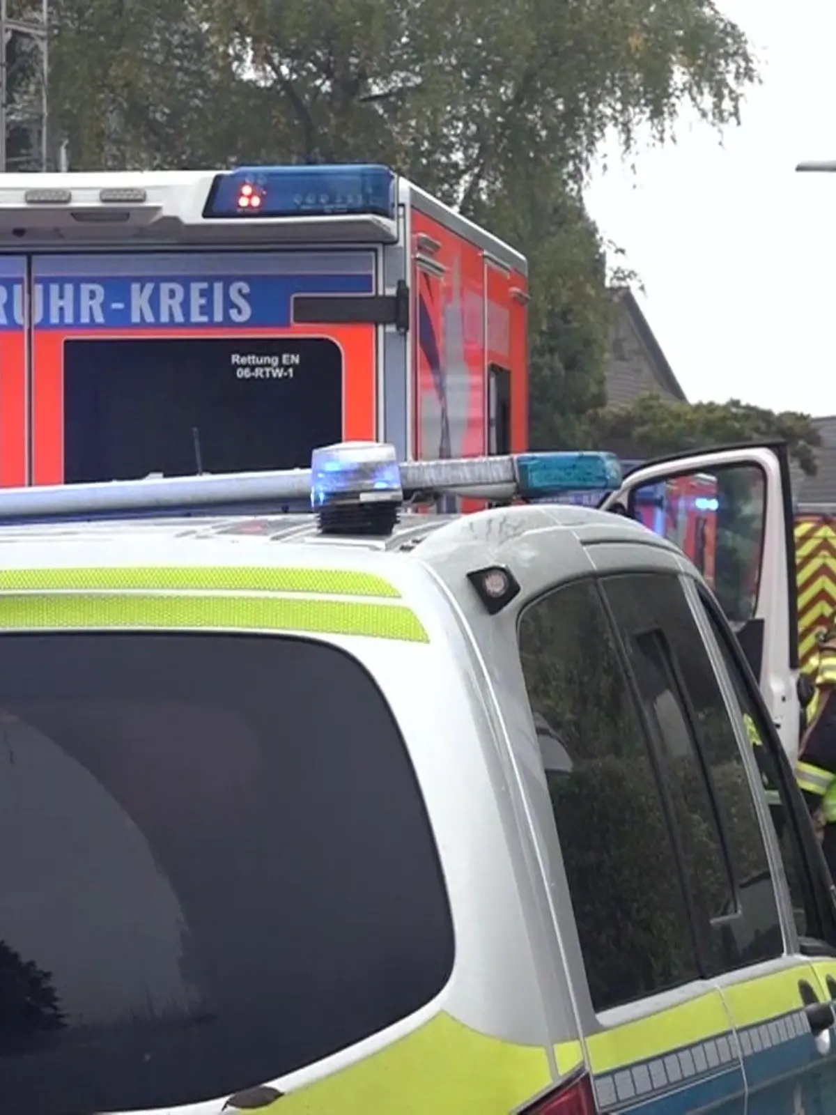 Bild zu: "Großeinsatz in Herdecke! Messerangriff auf Bürgermeisterin Iris Stalzer"