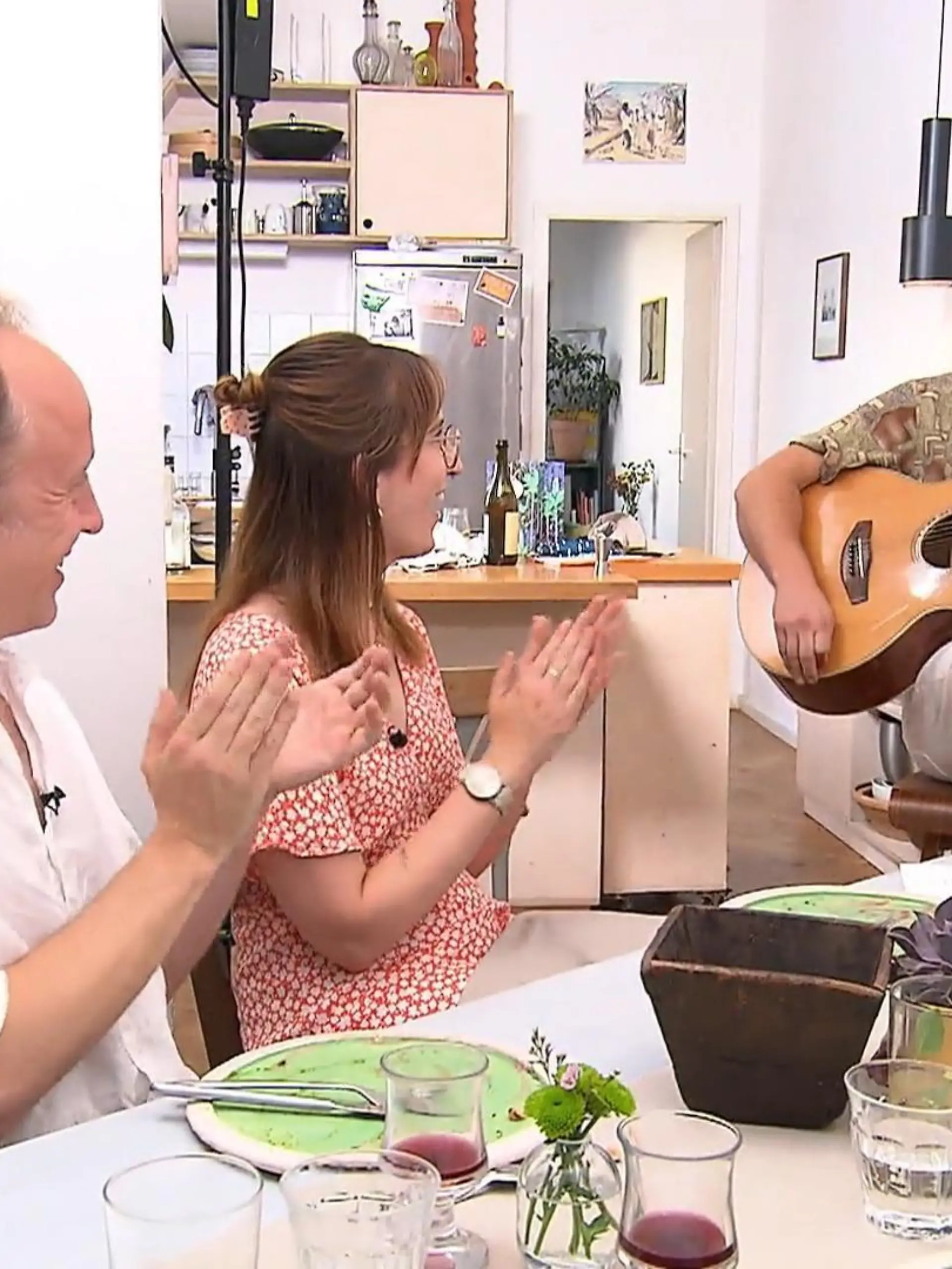 Bild zu: "Stephen ist nicht nur Künstler, sondern auch Musiker"