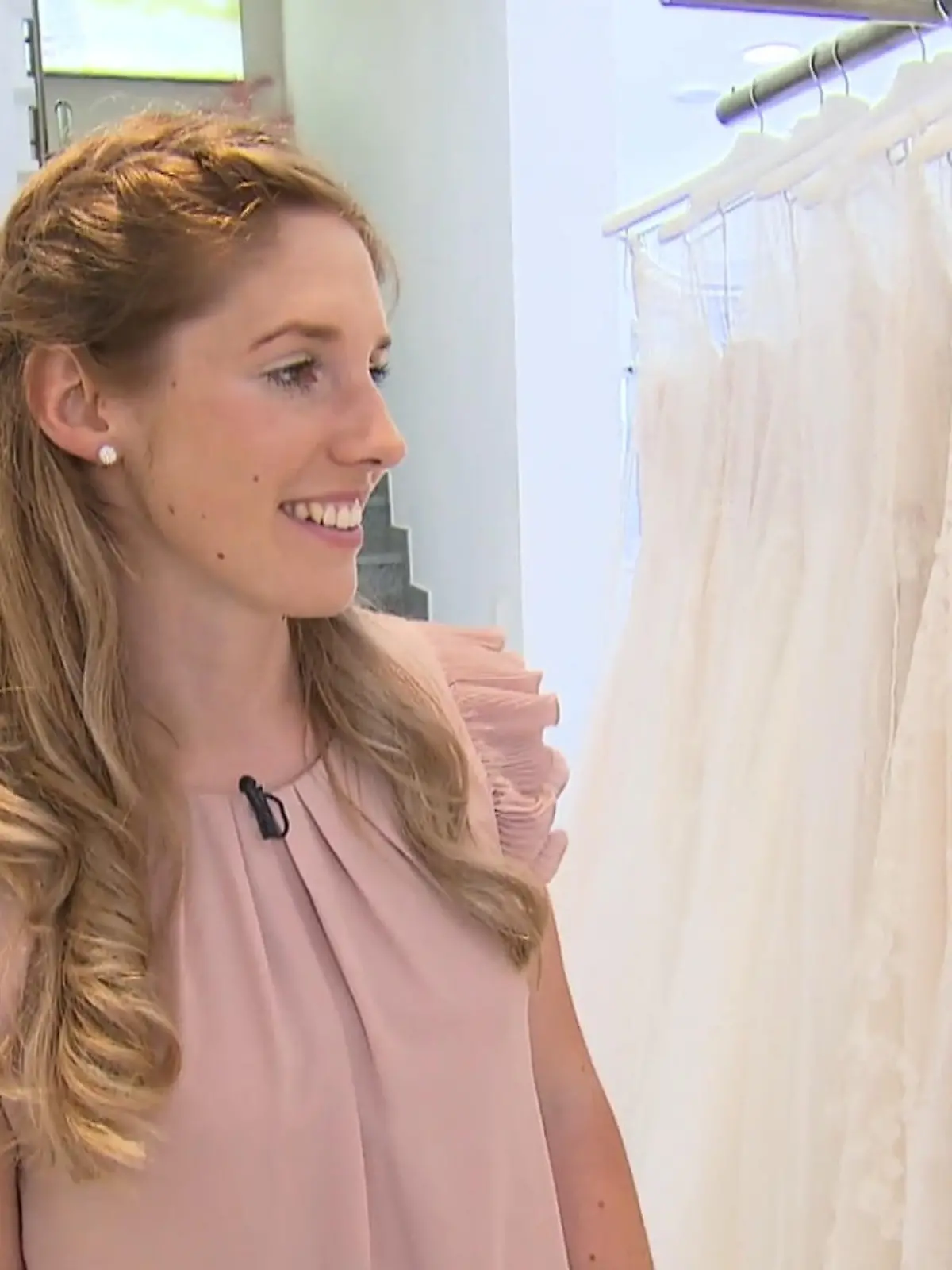 Bild zu: "Glorias Hochzeit ist schon in zwei Monaten"