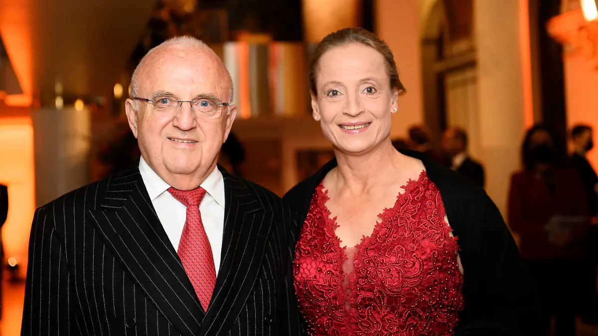 Dressurreiterin Isabell Werth und Manager Wolfgang Urban haben einen gemeinsamen Sohn. (Archivbild)