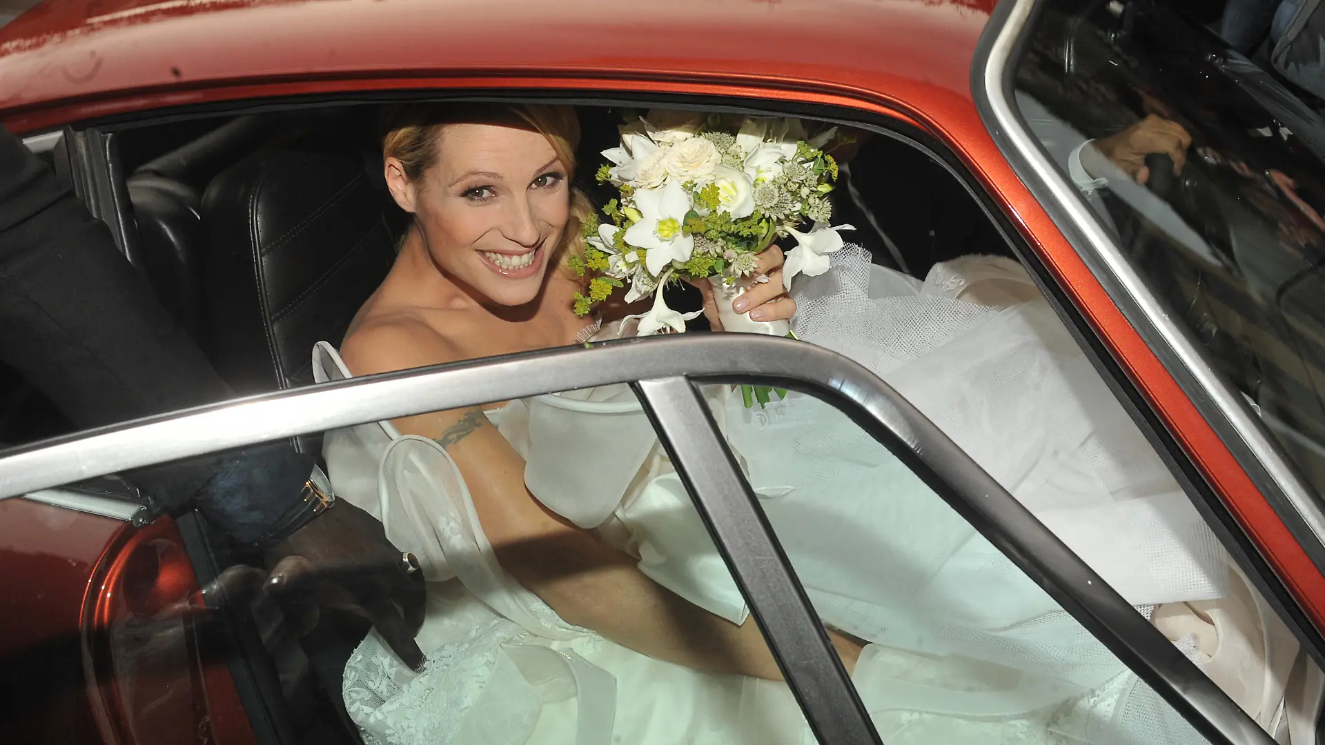 Michelle Hunziker gets married!
<P>
Pictured: Michelle Hunziker
<P><B>Ref: SPL862346 101014 </B><BR/>
Picture by: Splash News<BR/>
</P>
<P><B>Splash News and Pictures</B><BR/>
Los Angeles: 310-821-2666<BR/>
New York: 212-619-2666<BR/>
London: 870-934-2666<BR/>
photodesk@splashnews.com<BR/>
</P>