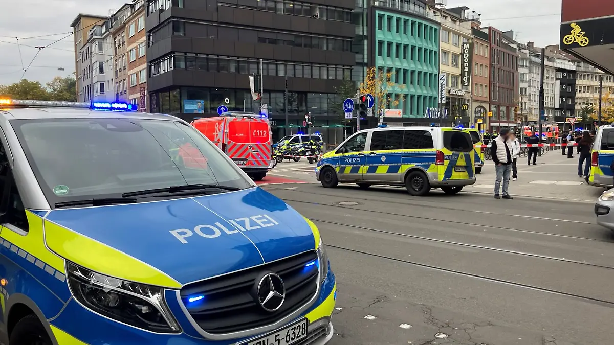 Die Polizei ist zu einem größeren Einsatz ausgerückt.