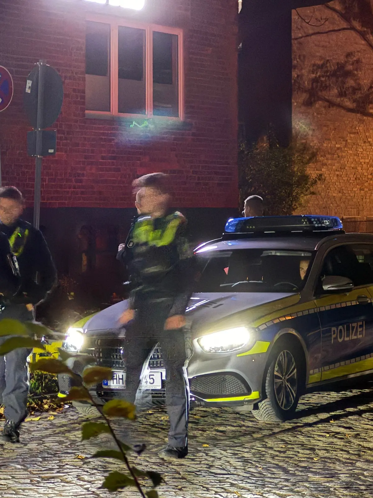 Bild zu: "Schüsse in Hamburg! Zwei Männer schwer verletzt"