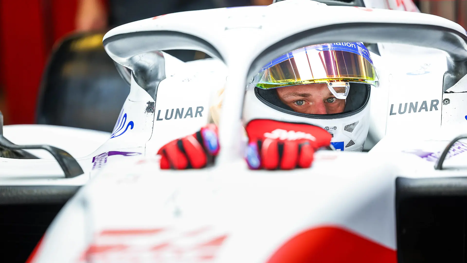 HULKENBERG Nico ger, Haas F1 Team VF-22 Ferrari, portrait during the 2022 post-season tests from November 22 to 23, 2022 on the Yas Marina Circuit, in Yas Island, Abu Dhabi - F1 - ABU DHABI POST-SEASON TESTS 2022 DPPI/Panoramic PUBLICATIONxNOTxINxFRAxITAxBEL 20221122_GOOD0794 