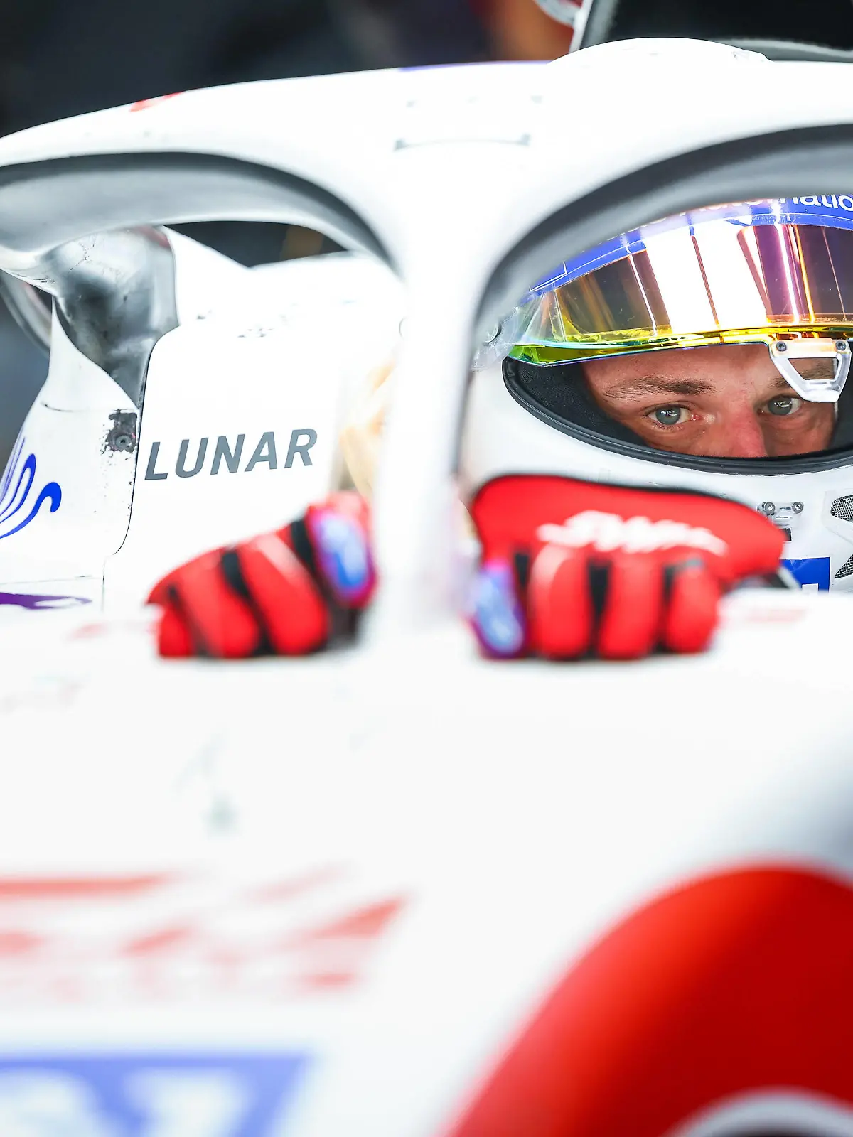 HULKENBERG Nico ger, Haas F1 Team VF-22 Ferrari, portrait during the 2022 post-season tests from November 22 to 23, 2022 on the Yas Marina Circuit, in Yas Island, Abu Dhabi - F1 - ABU DHABI POST-SEASON TESTS 2022 DPPI/Panoramic PUBLICATIONxNOTxINxFRAxITAxBEL 20221122_GOOD0794 