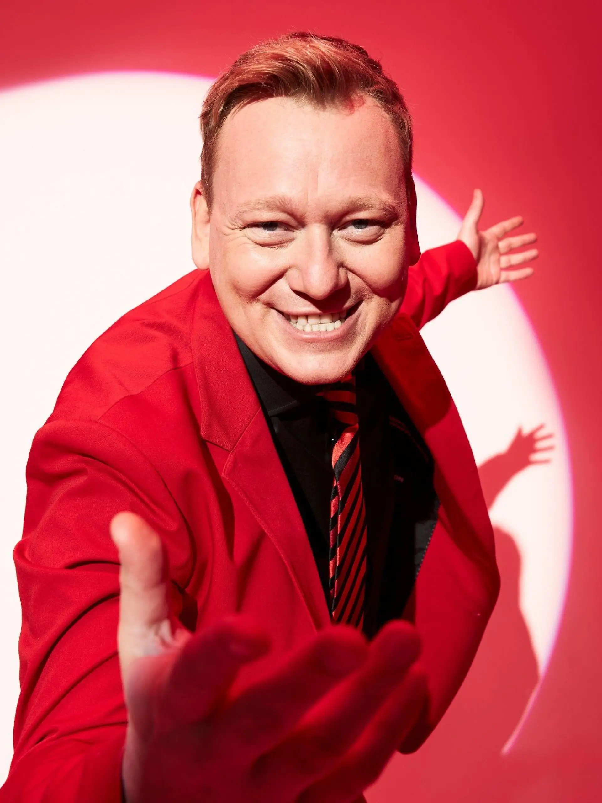 Jens "Knossi" Knossalla
Die Verwendung des sendungsbezogenen Materials ist nur mit dem Hinweis und Verlinkung auf RTL+ gestattet.