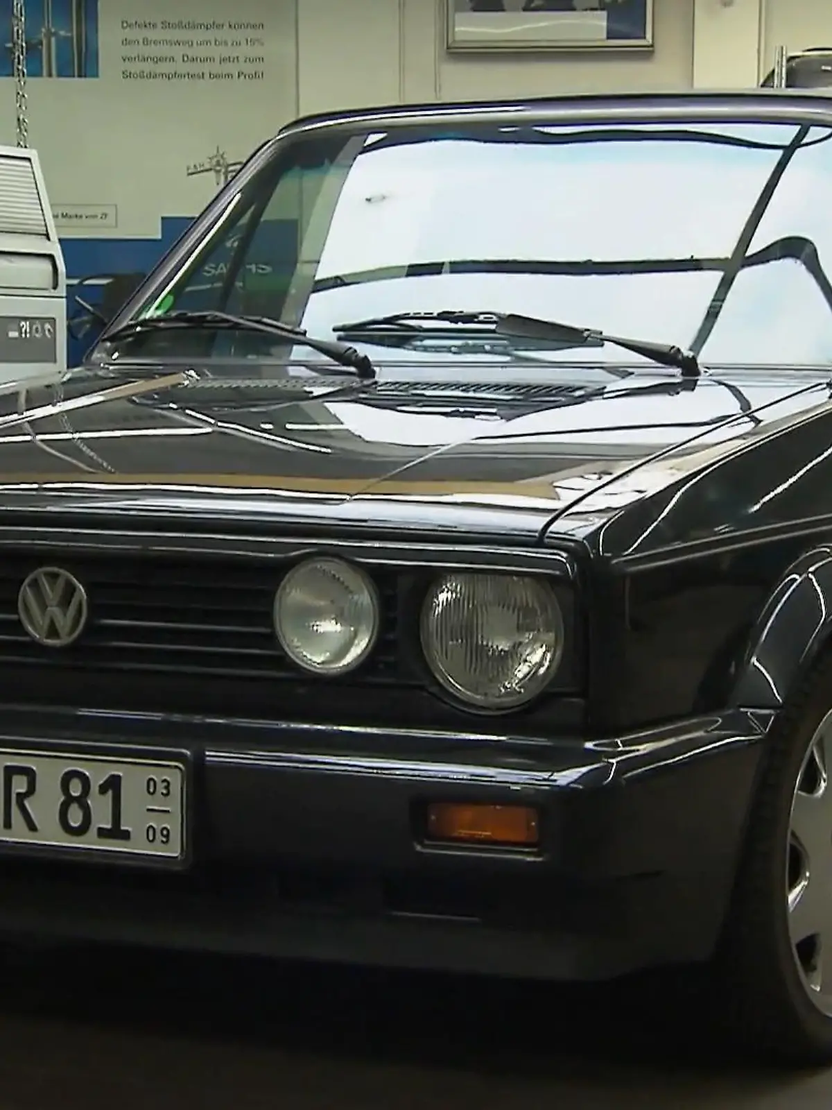 Bild zu: "Die „auto mobil“-Docs nehmen sich ein störrisches Golf Cabrio vor"
