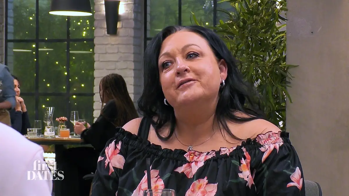 Diana träumt vom heiraten Nie verheiratet