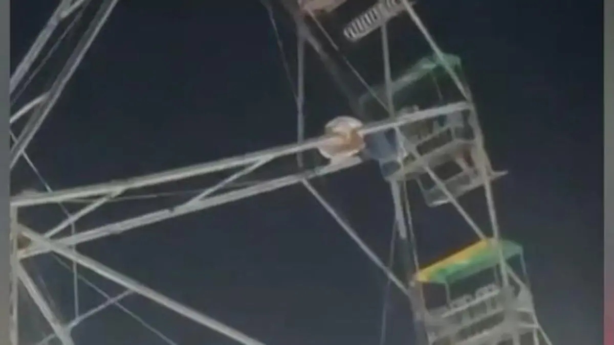 Defekt am Riesenrad! Mann muss plötzlich um sein Leben klammern Horrorfahrt in Brasilien