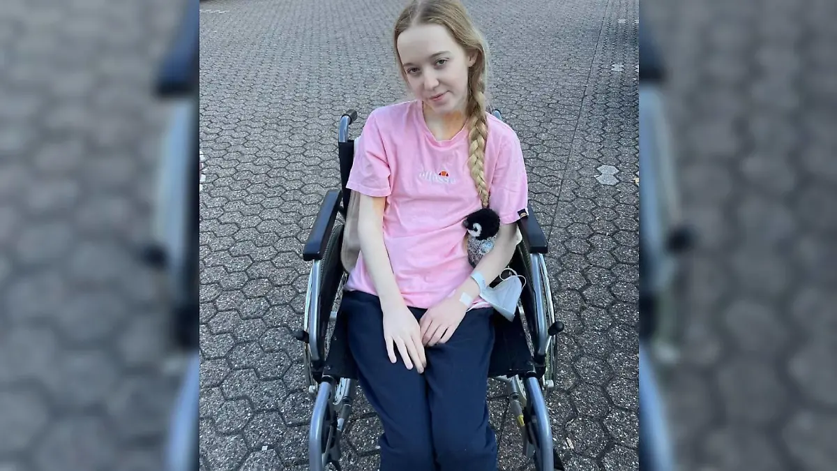 Christin Dohr im Rollstuhl