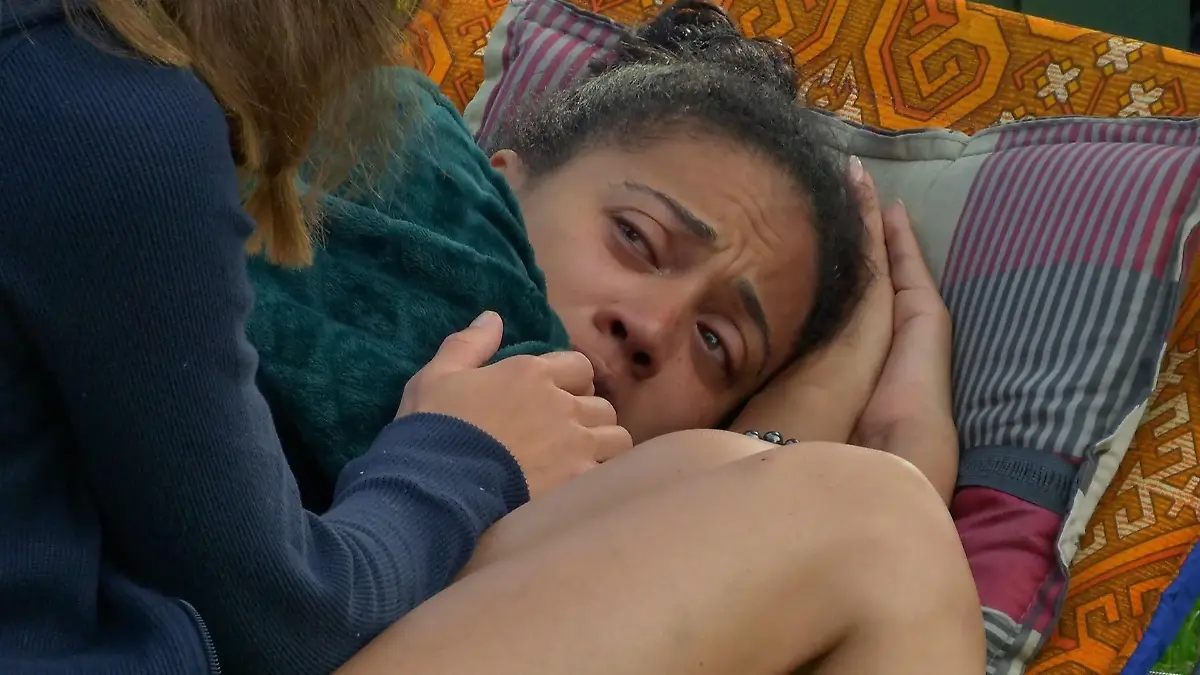 Beziehungsprobleme von Sarah Joelle & Ersin wirken nach Auch am nächsten Morgen