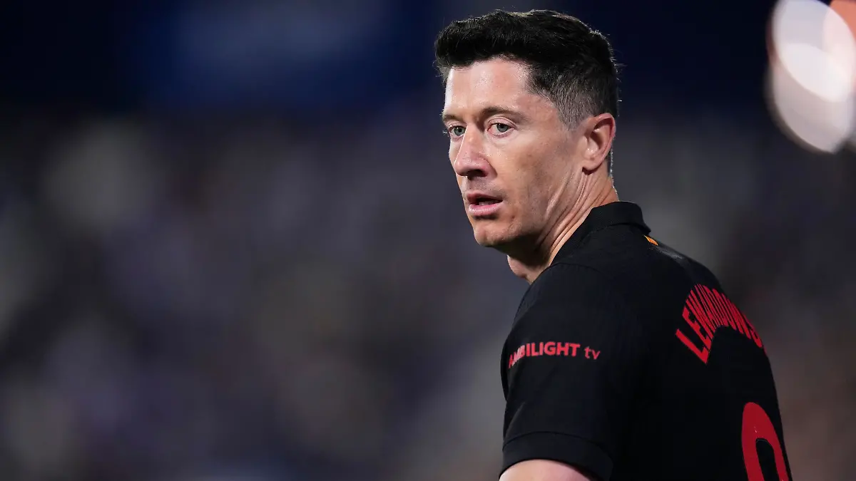 Fällt wegen einer Muskelverletzung vorerst aus: Robert Lewandowski