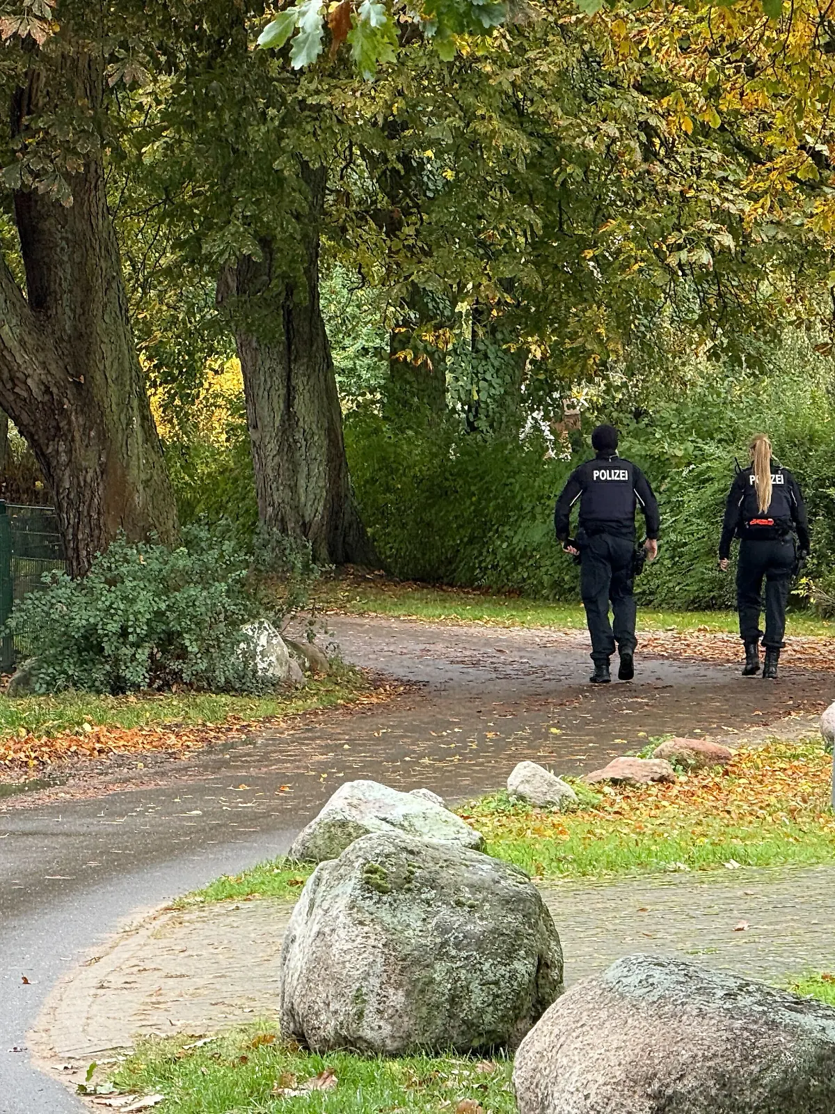Am Ende dieses Feldwegs soll die Kinderleiche gefunden worden sein