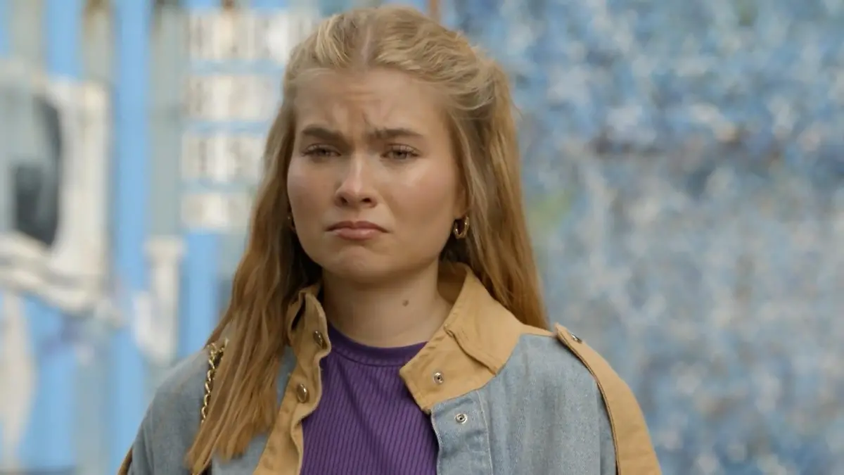 GZSZ-Folge 8383 vom 15. Oktober 2025 auf RTL+: Johanna sieht, wie Jonas sich mit einer anderen vergnügt