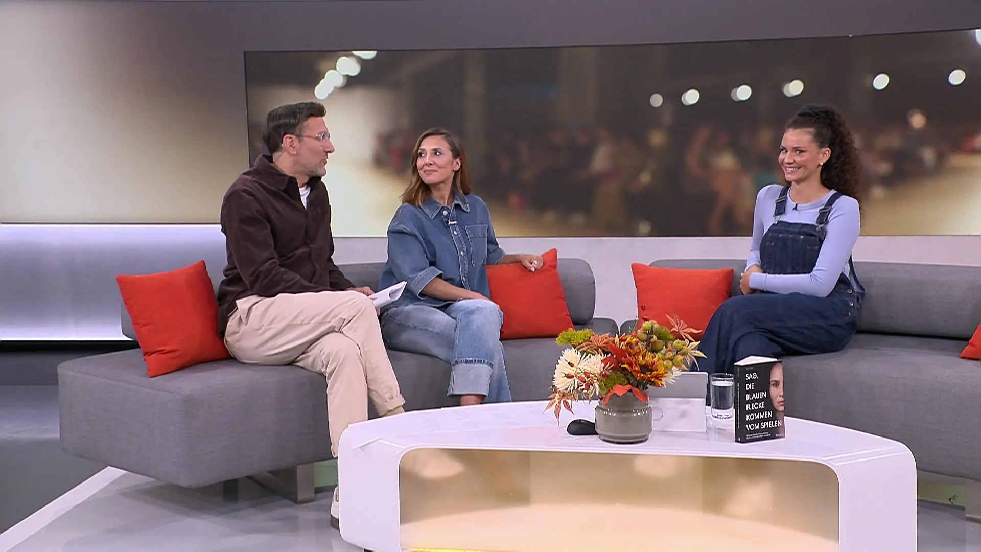 Warum Betty Taube früher dachte, dass sie keine Kinder bekommen darf GNTM-Star wurde von Mutter misshandelt