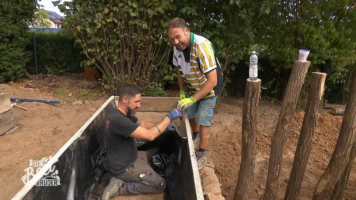 Lea erkennt ihren Traumgarten – das Tor und letzte Details entstehen Formen, Farbe und Feinschliff