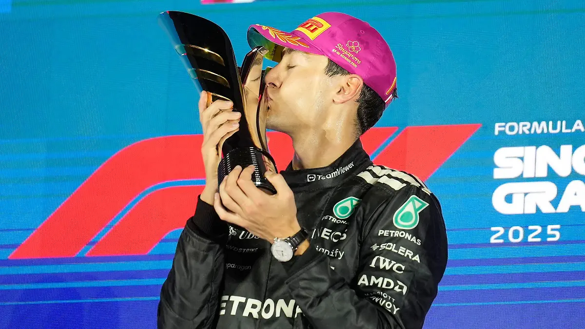 Bild zu: "Russell und Antonelli auch 2026 bei Mercedes"