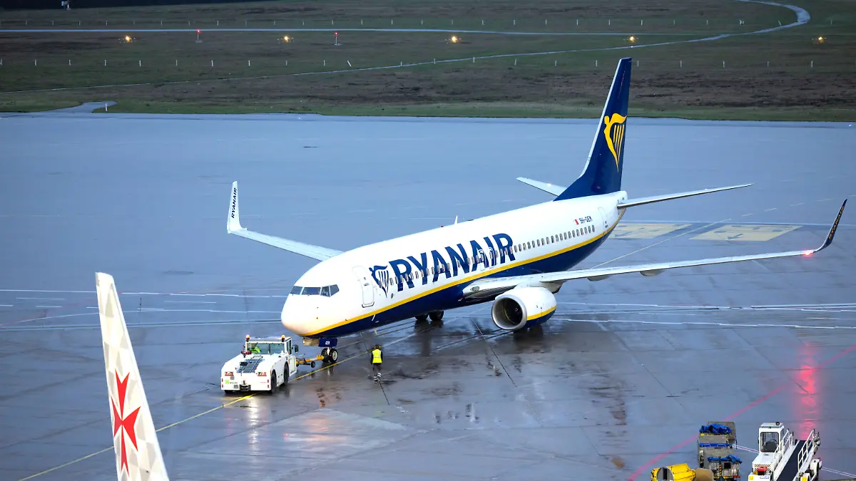 RyanairPassagiermaschine der Fluggesellschaft Ryanair (Symbolfoto)