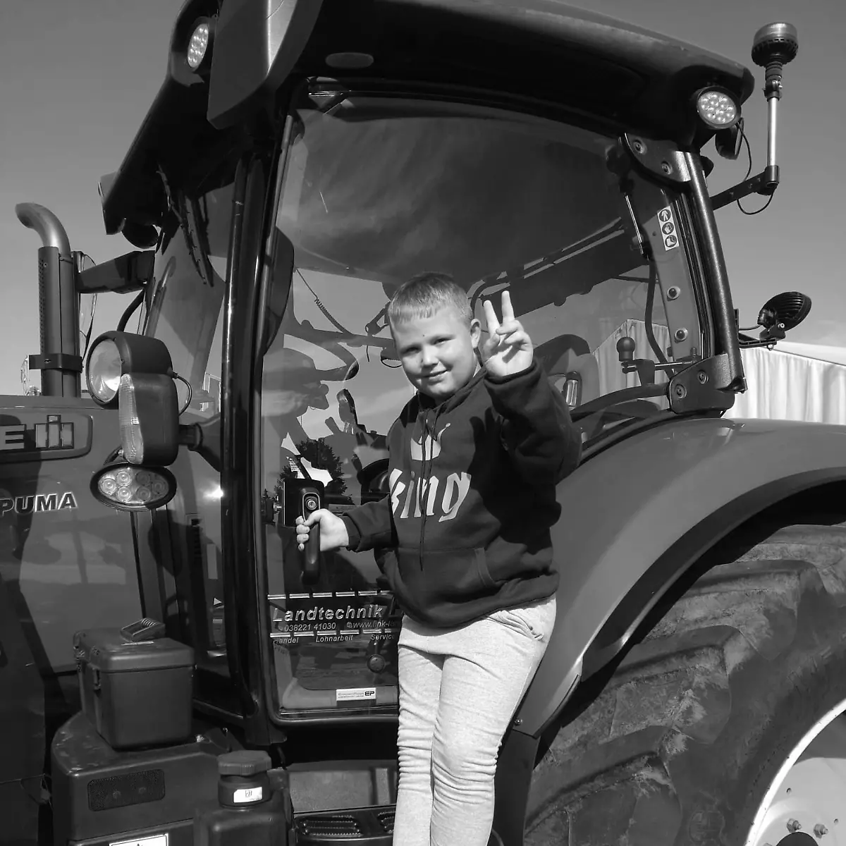 Getöteter Fabian (†8) aus Güstrow: So wollen Familie und Freunde bei Trauergottesdienst  Abschied nehmen