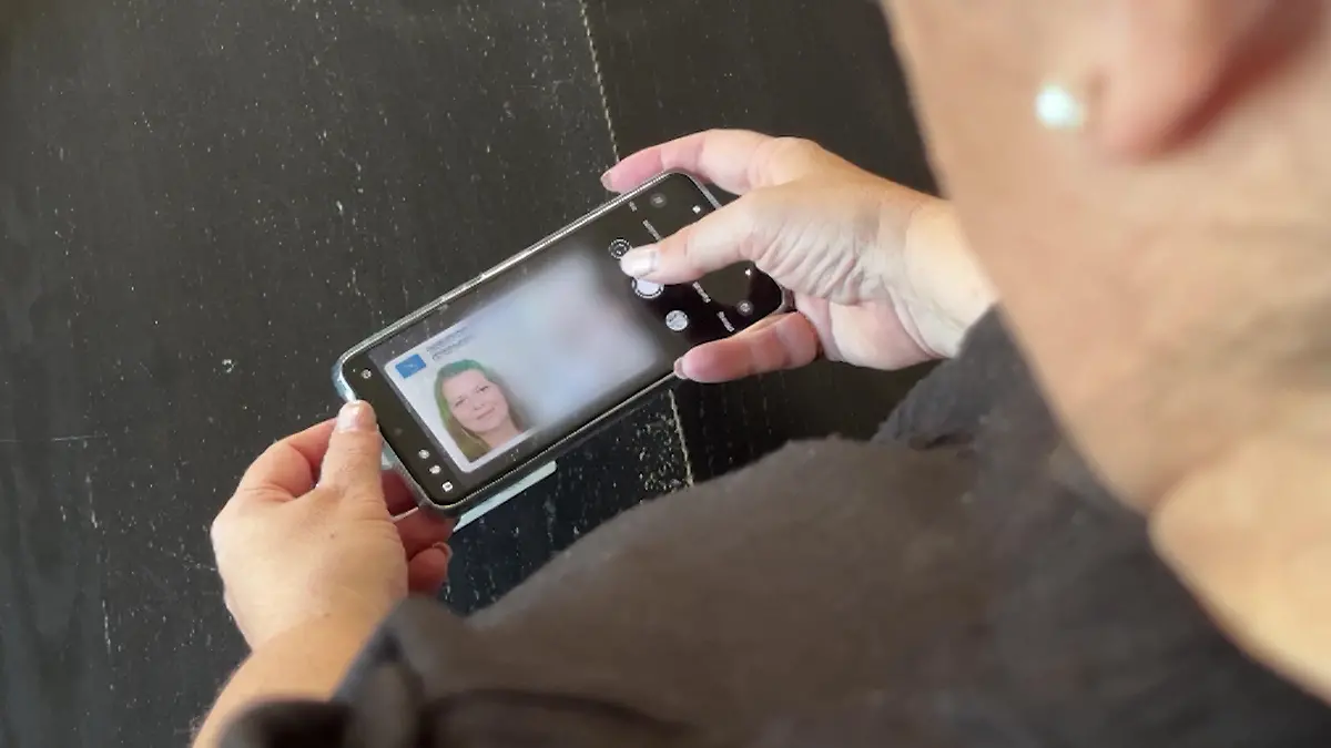 Frau wird beim Online-Shoppimg die Identität geklaut Jahrelanger Alptraum