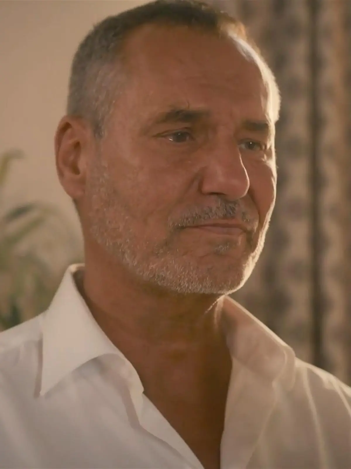 AWZ: Richard sagt Simone, dass er bald sterben wird