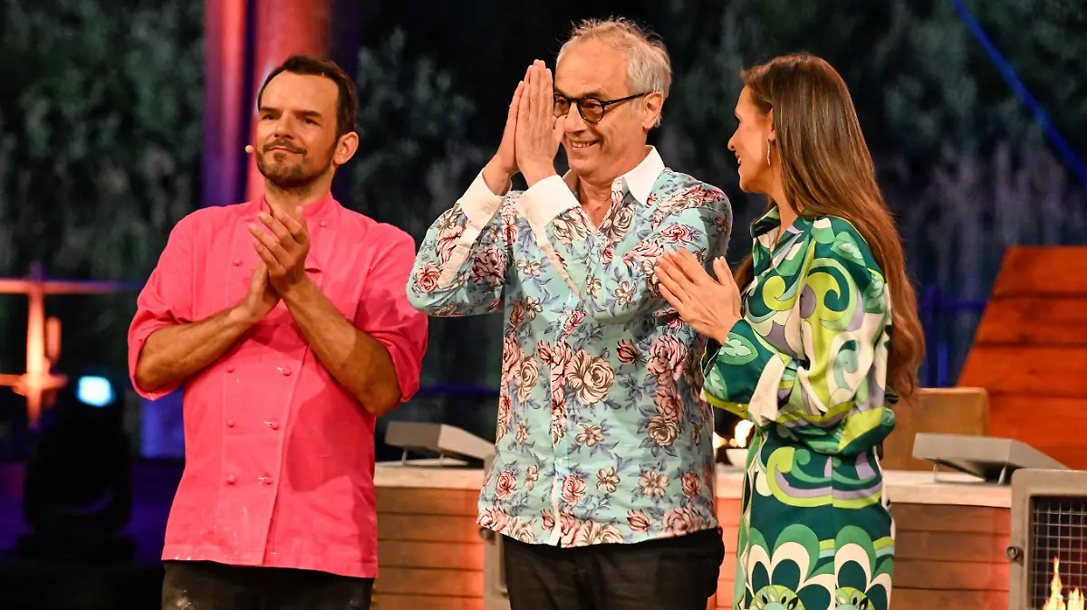 Steffen Henssler (l.), Christian Rach, Laura Wontorra
+++ Die Verwendung des sendungsbezogenen Materials ist nur mit dem Hinweis und Verlinkung auf RTL+ gestattet. +++