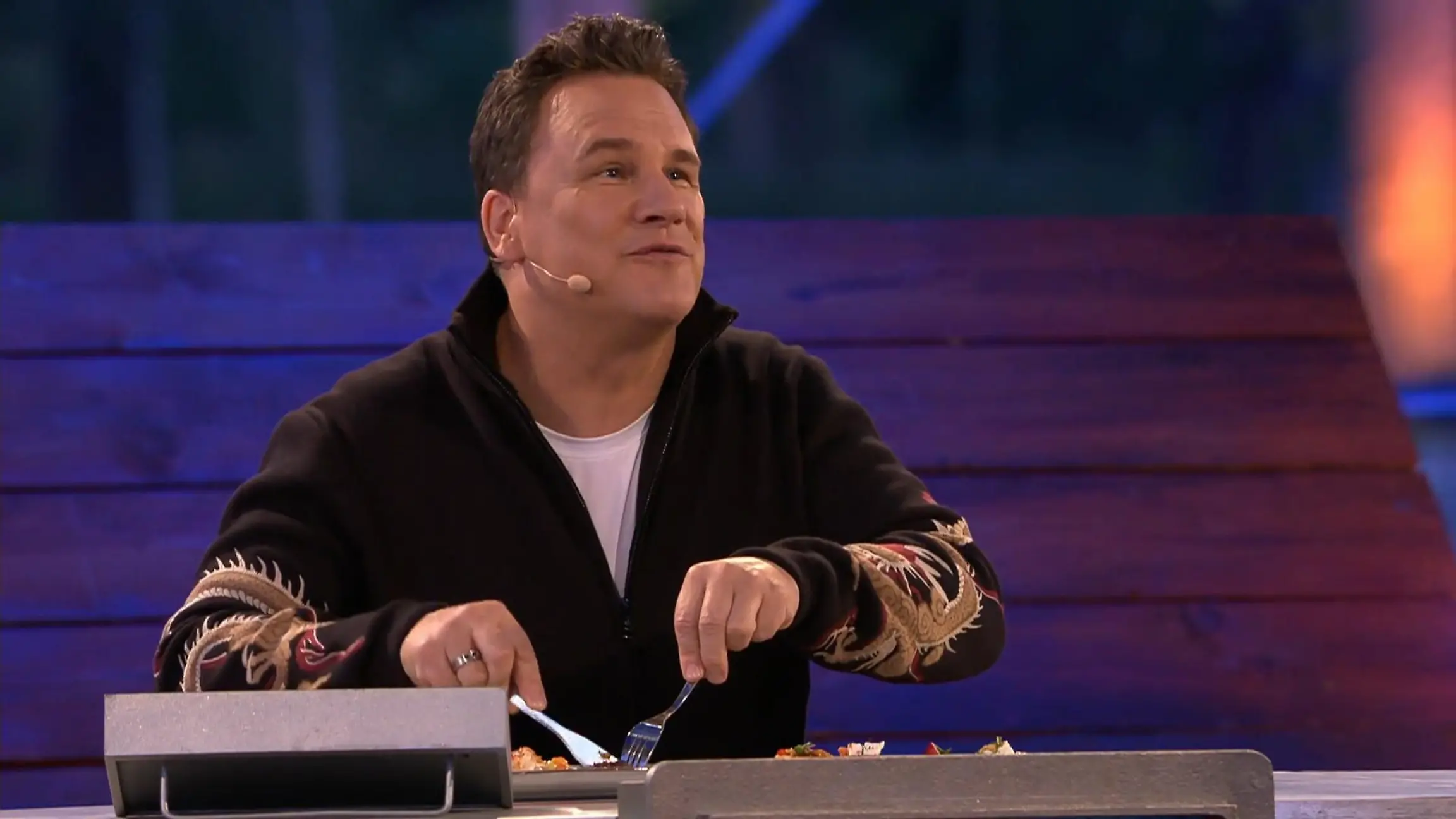 Guido freut sich sehr über den neuen Job Endlich lecker essen