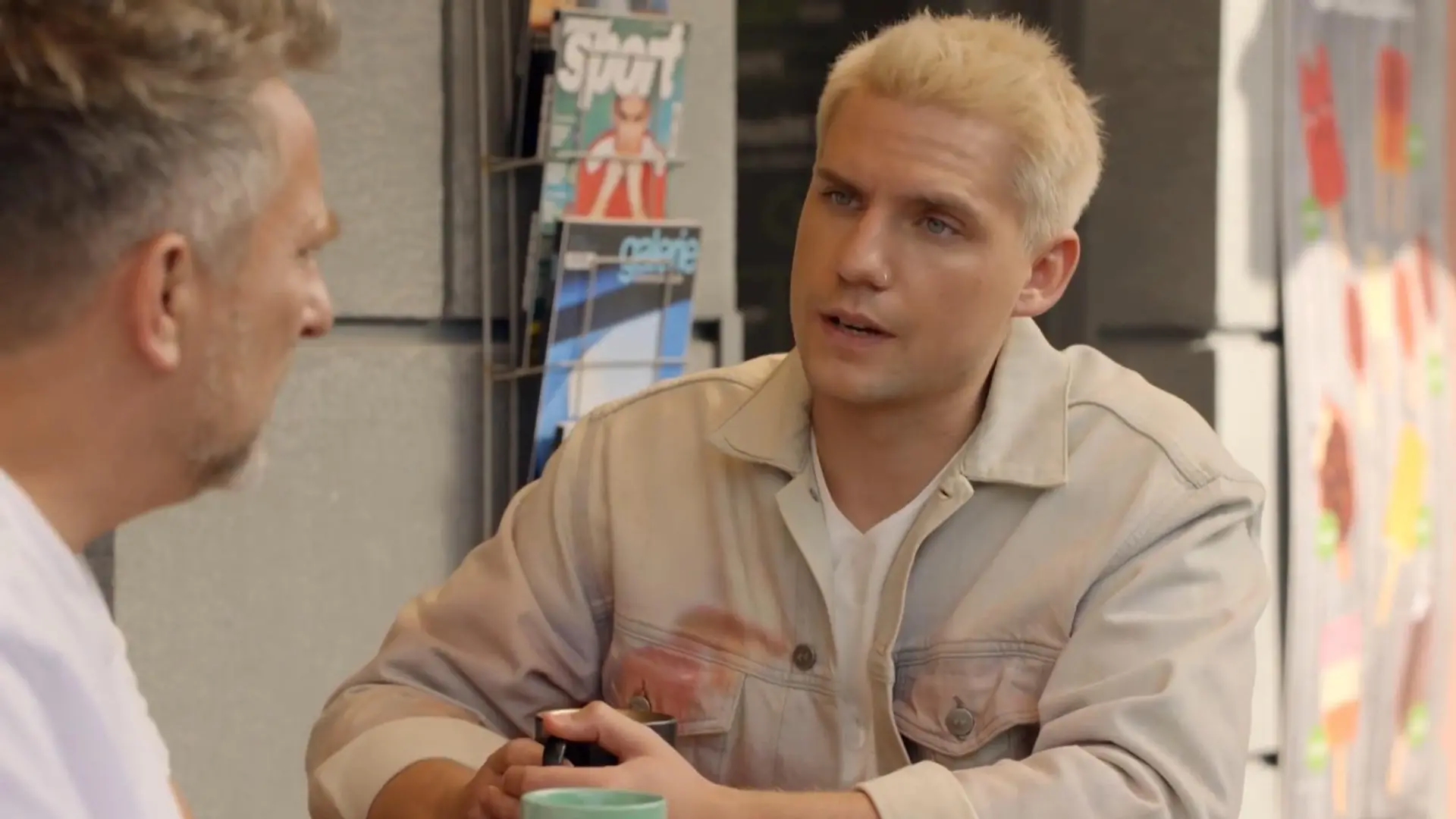 Moritz redet seinem Vater ins Gewissen. 
