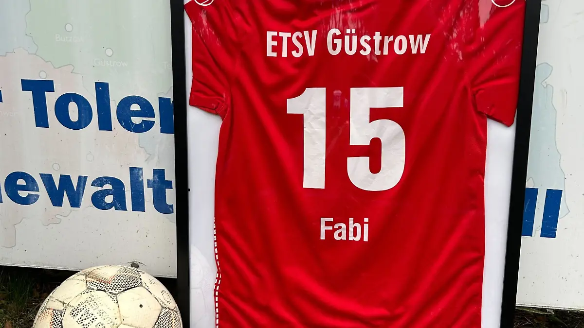 Fabian konnte nicht einmal in seinem Trikot spielen.