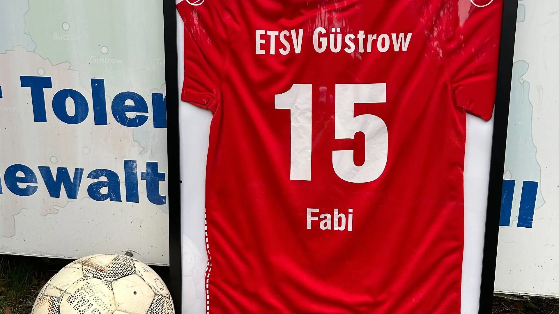 Fabian konnte nicht einmal in seinem Trikot spielen.