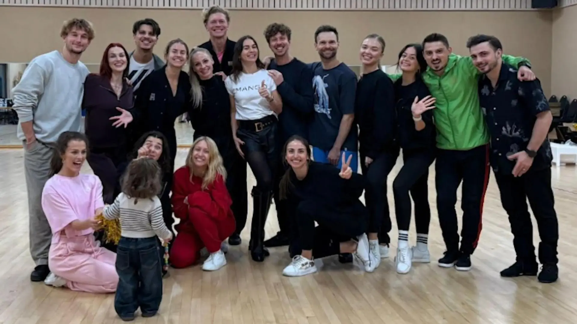 "Let's Dance"-Comeback! SIE steht 2025 wieder auf dem Parkett Nach Bandscheiben-OP
