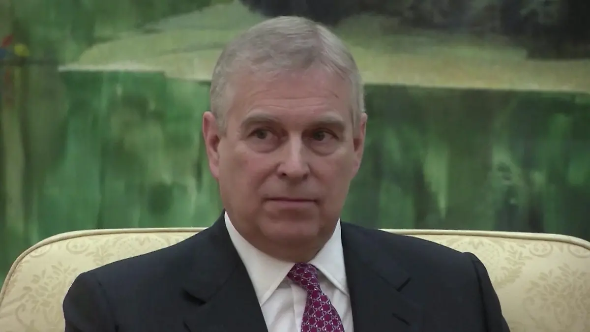 Nach Epstein-Affäre! Prinz Andrew gibt seine Royal-Titel ab Beben im britischen Königshaus